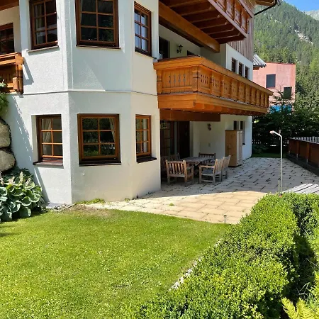 Haus Am Steinbockzentrum Apartman *